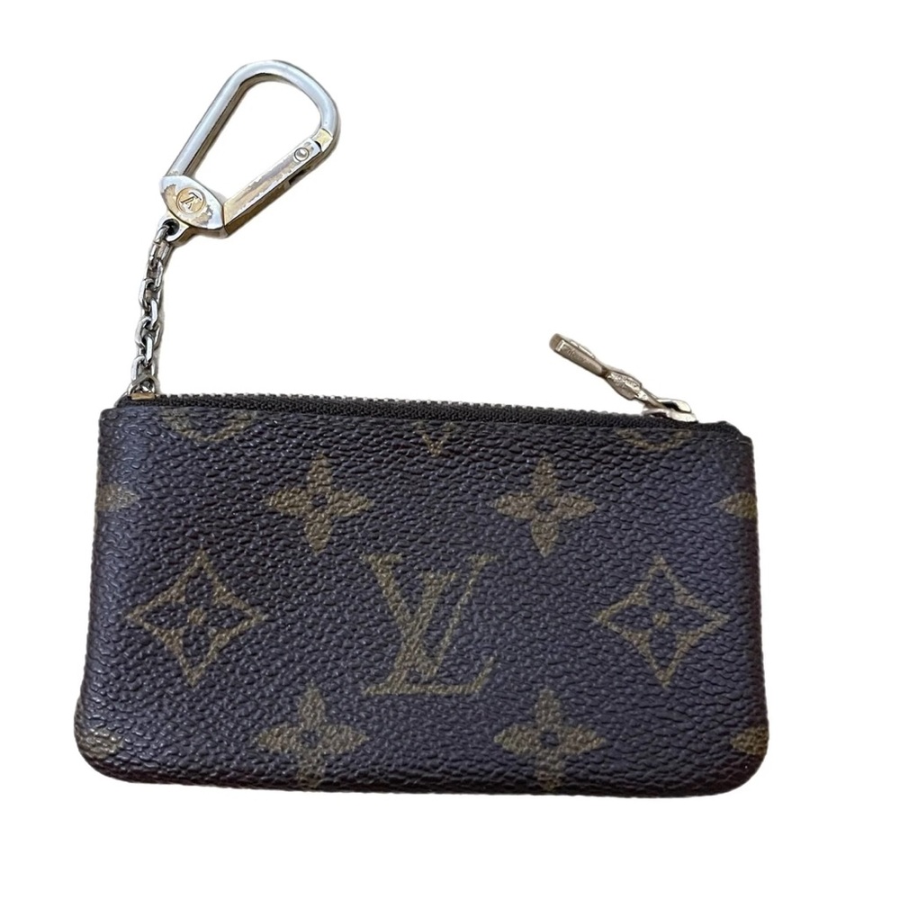 MilkHoney Collection Louis Vuitton Key Cles